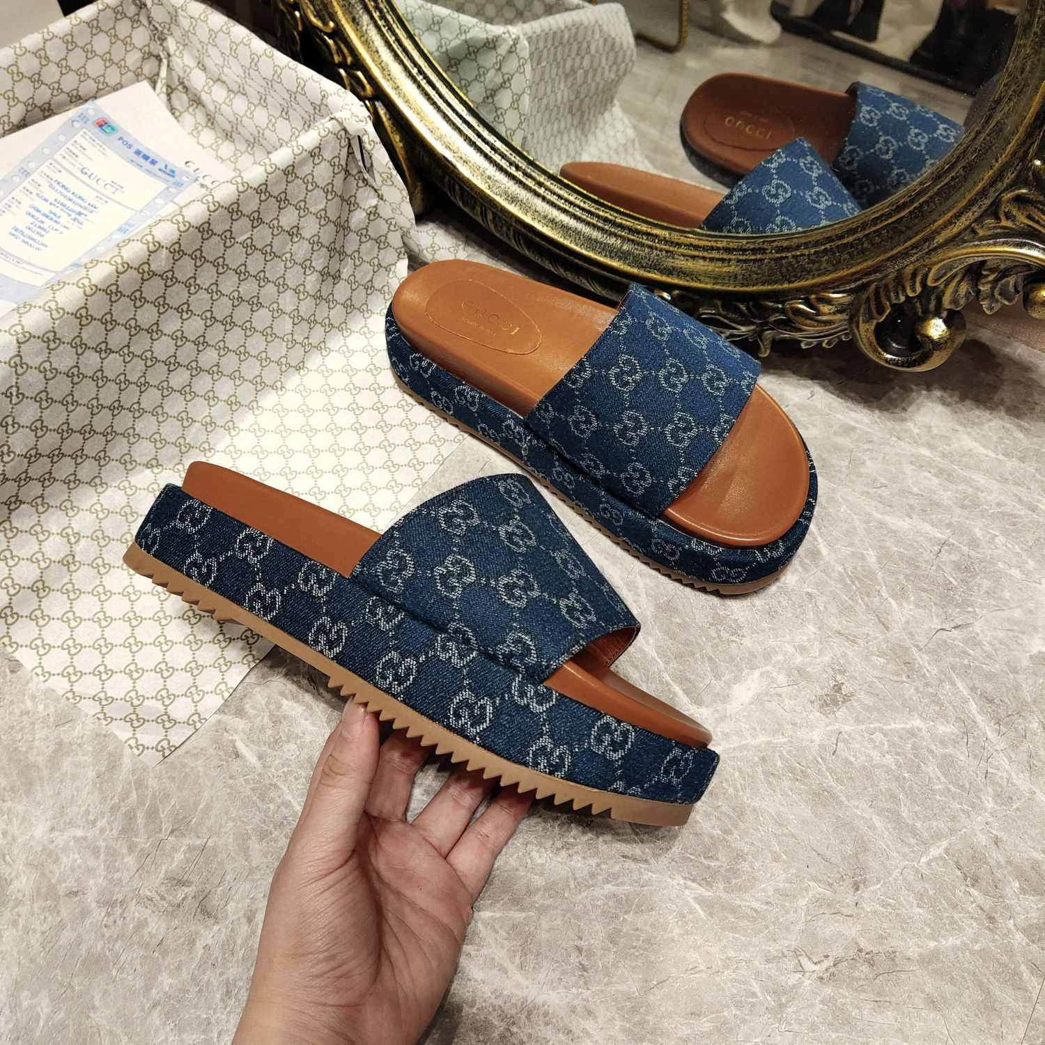 G Suede thick-soled slippers