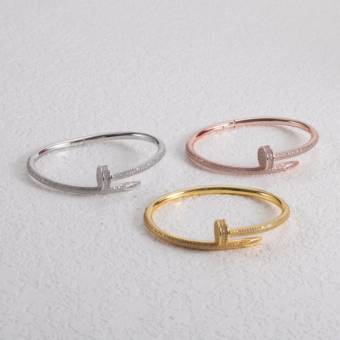 C design classic trend bracelet