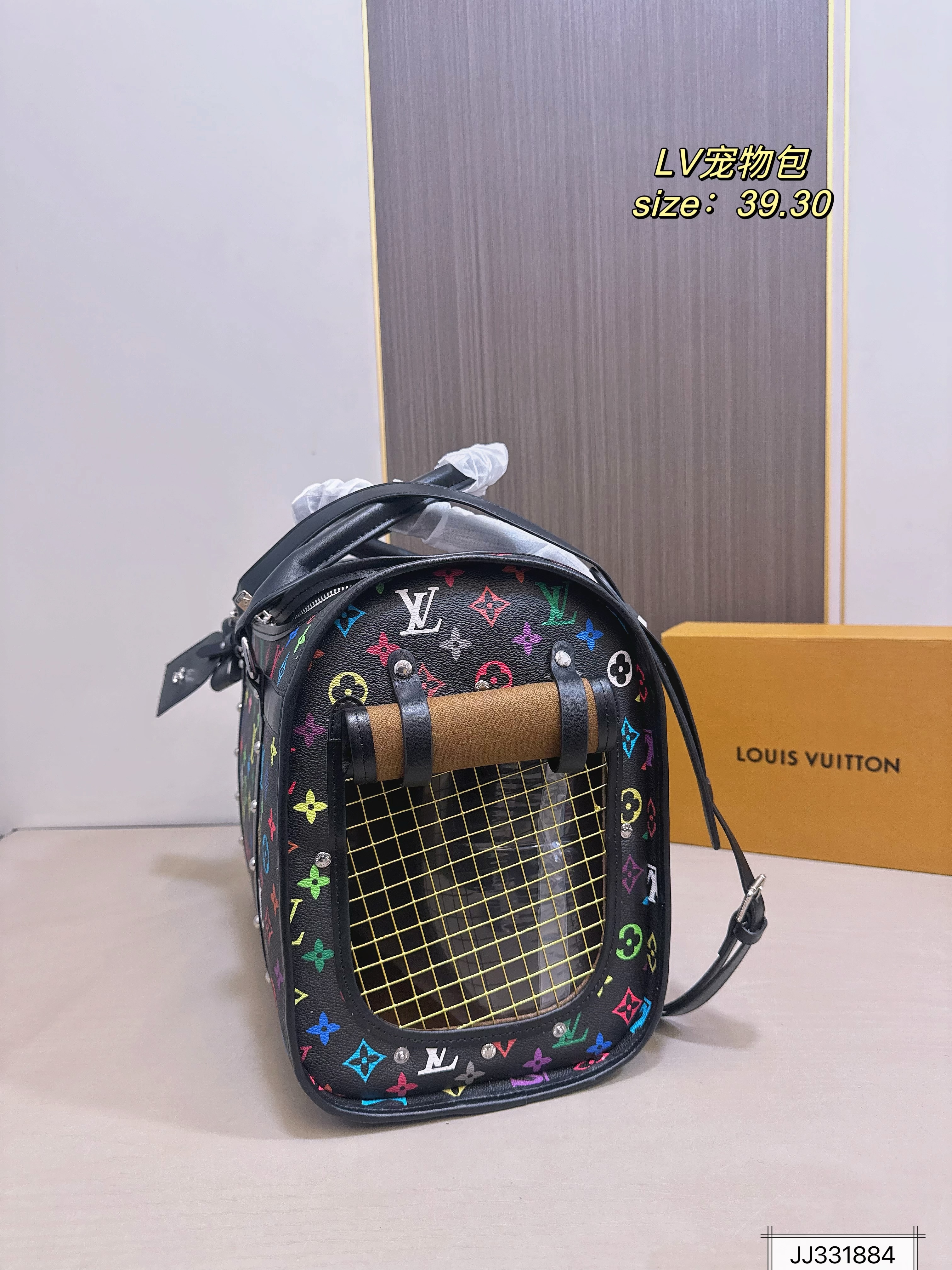 L design classic pet bag（Because the pet bag is too large, the logistics will charge an additional $25 for shipping. The price of this package includes the additional shipping fee.）