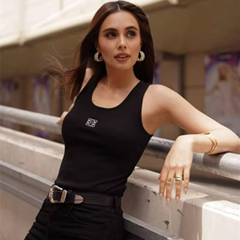 LO25 Summer Fashion Women's Short Badge Embroidered Sleeveless Knitted Slim Fit Sexy Tank Top