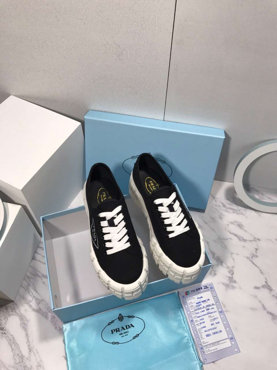 Parda Women Canvas Thick Sole Sneakers