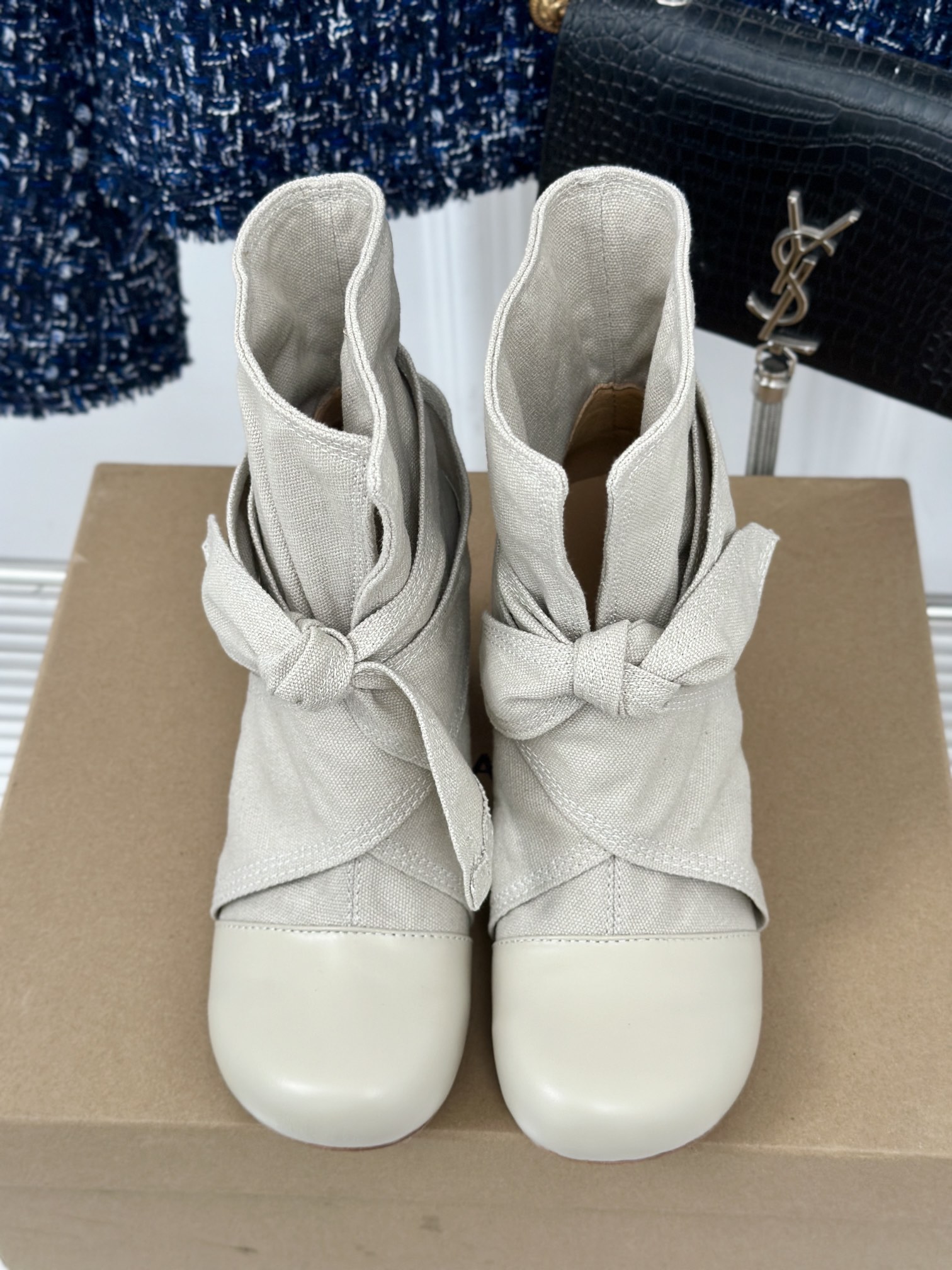 lemaire 24S autumn and winter new retro bow chunky heel boots