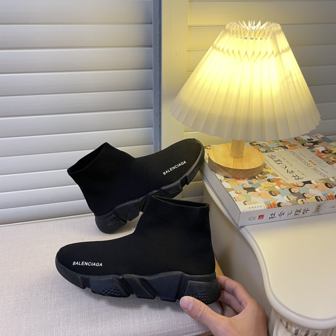 women knitted sock boots