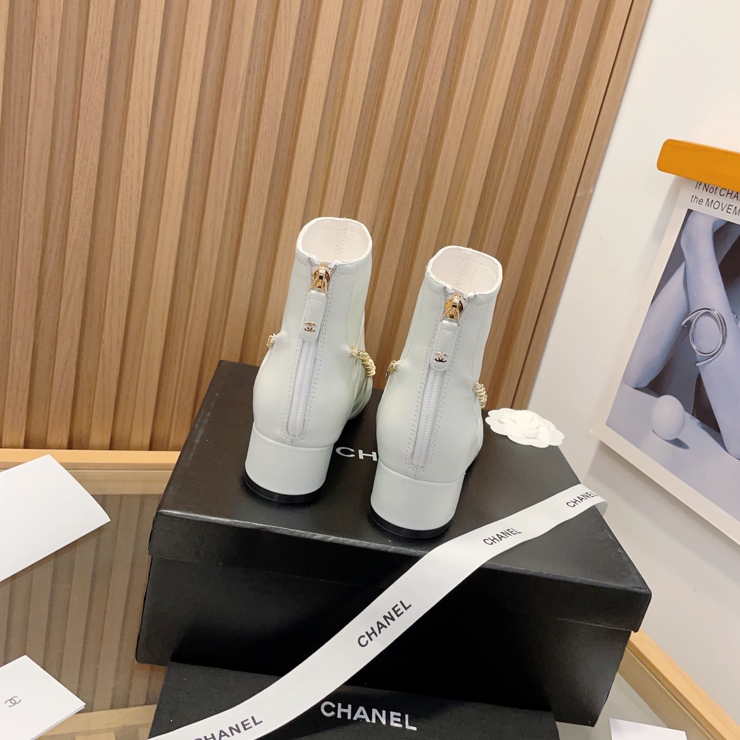 C design  2022 latest model back zipper short boots