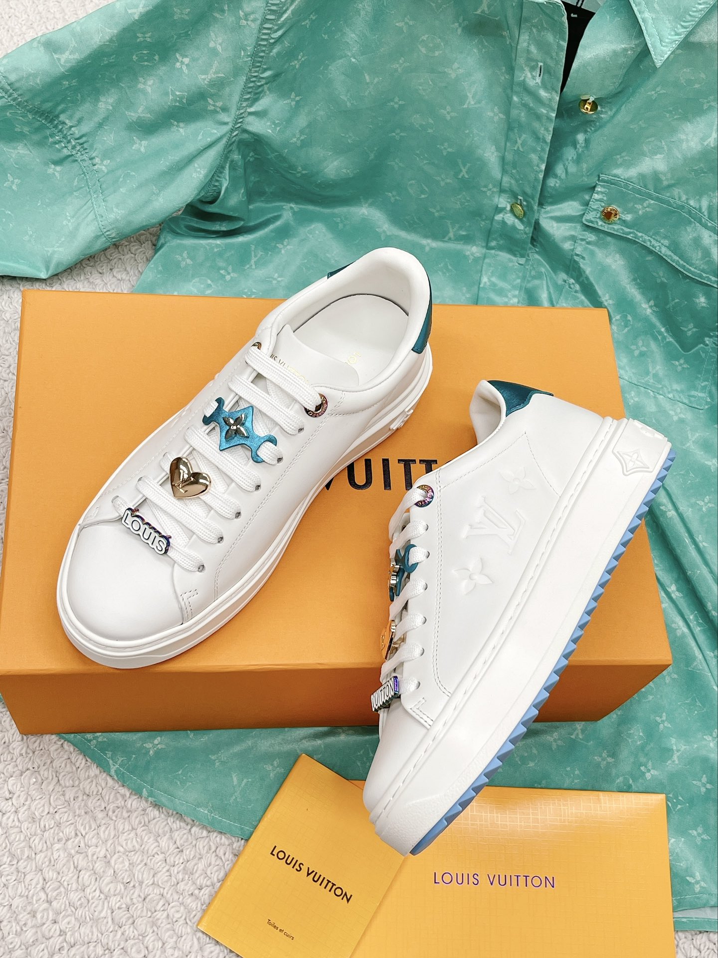 Louis Vuitton women vulcanized shoes sneakers