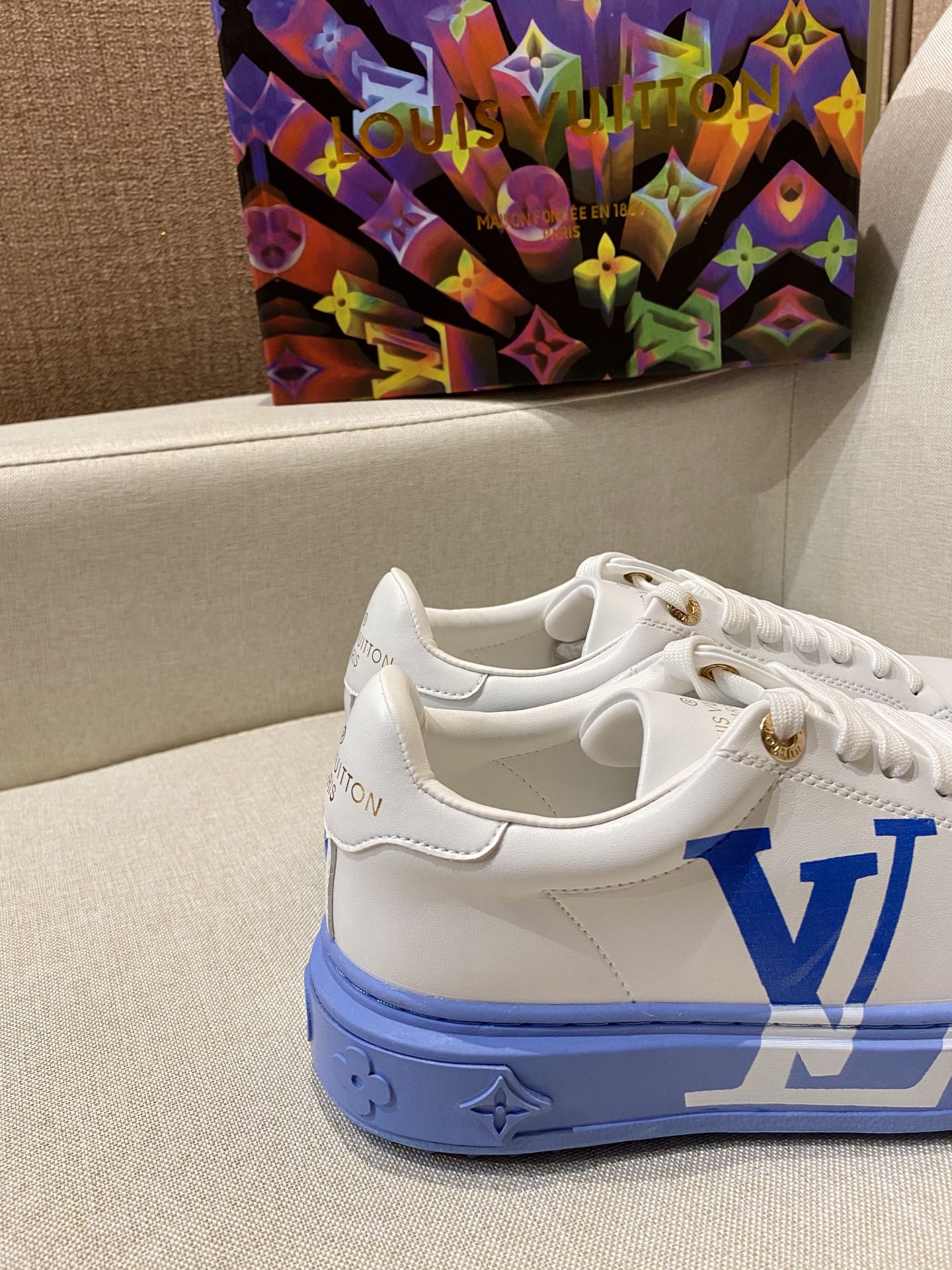 L designWomen Lace Up Leather Flat Sneakers