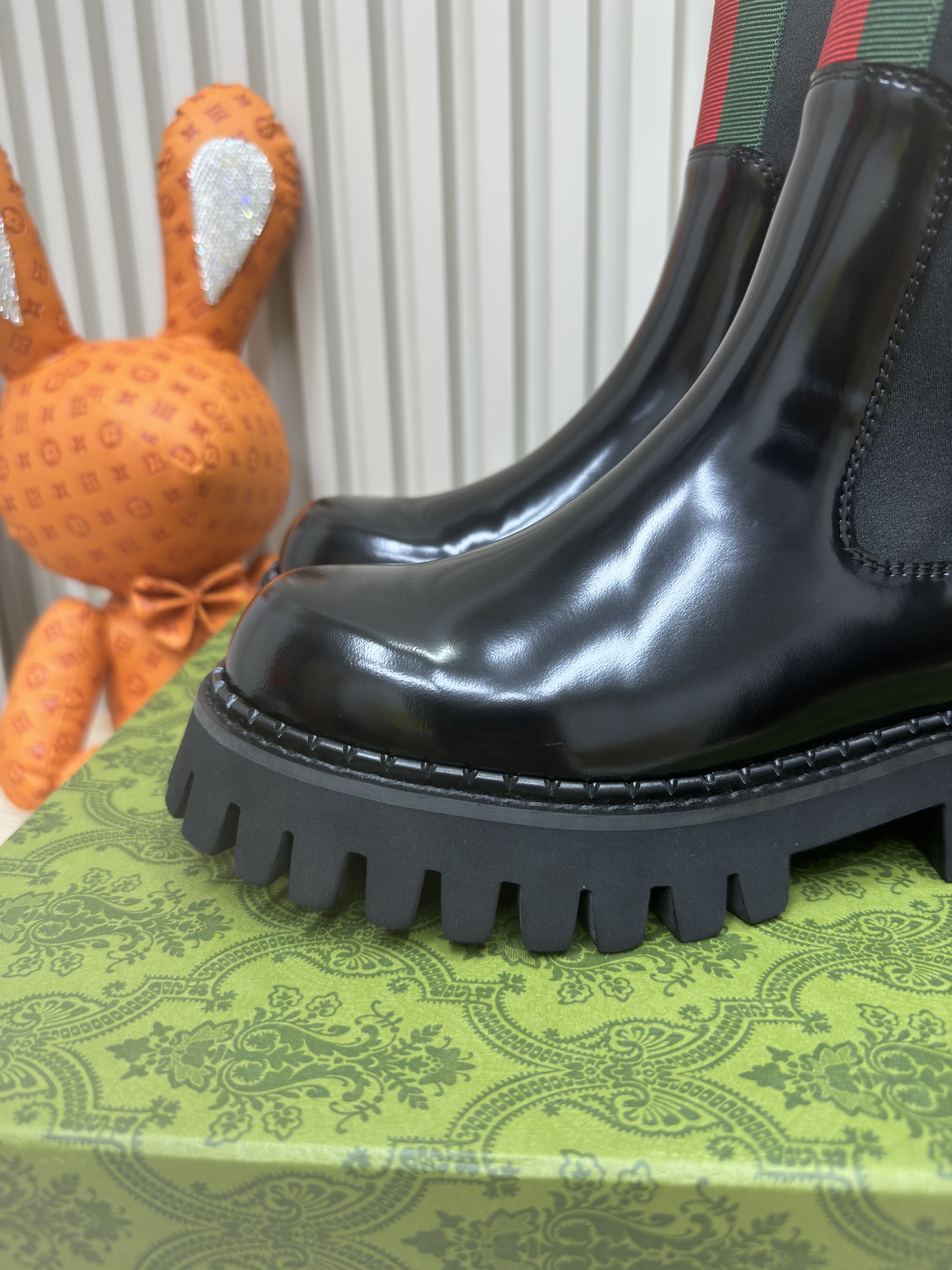 GUCCI&I Women's patent leather lace loafers Women's braided ankle boots