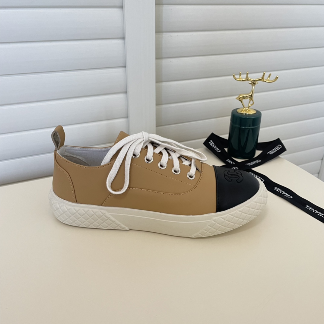 C design  Women Lace Up Flat Sneakers