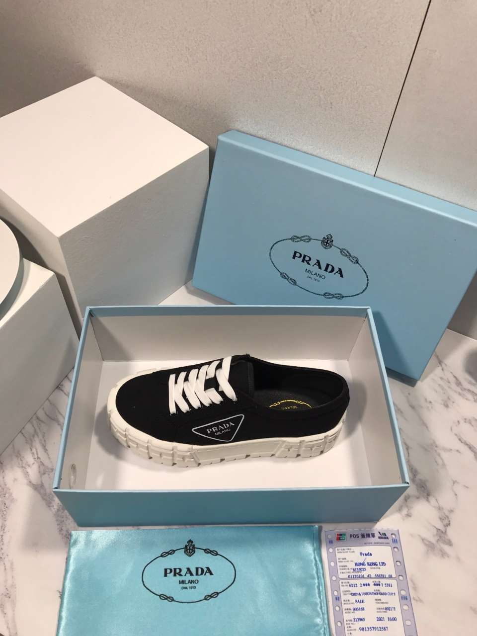 Parda Women Canvas Thick Sole Sneakers