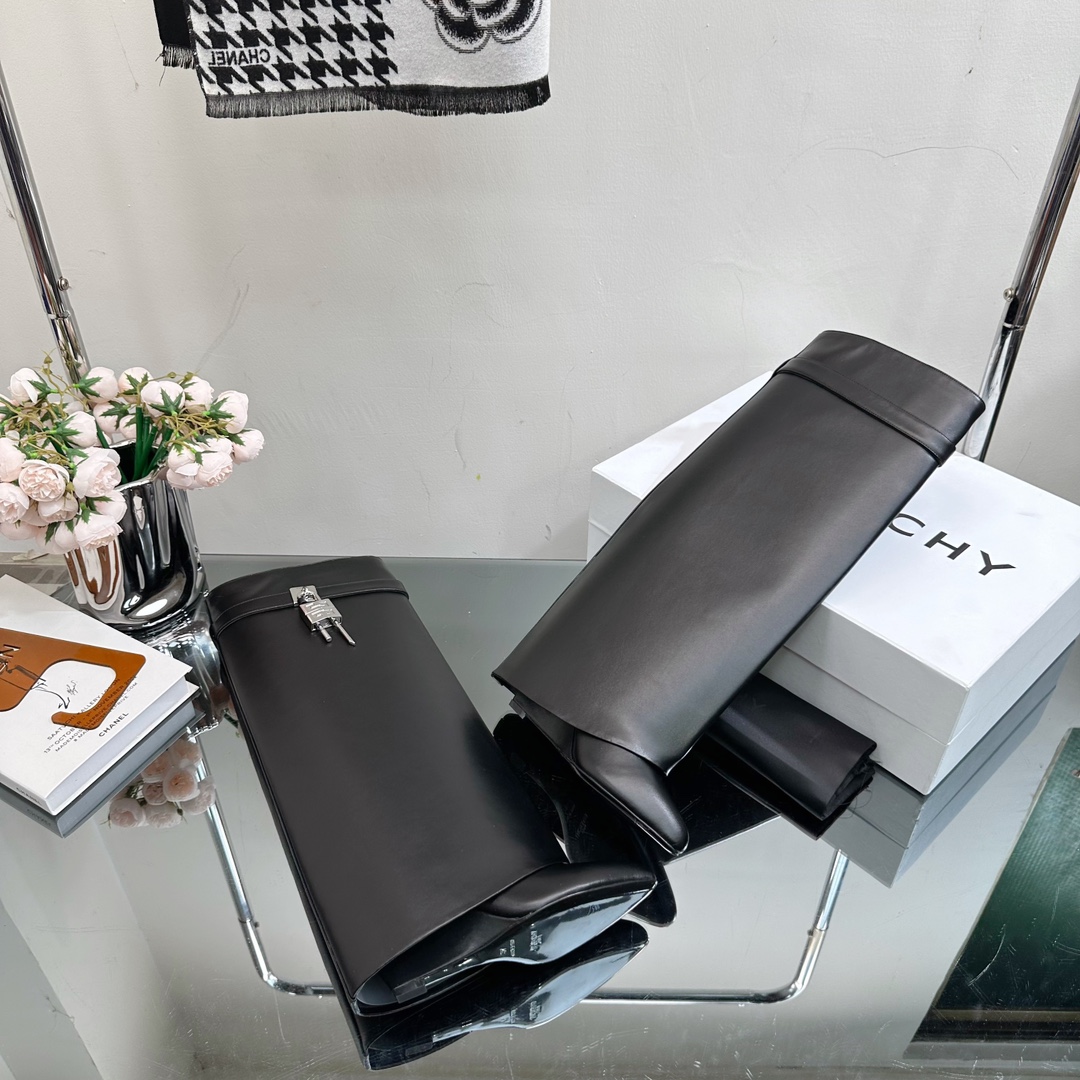 GIvenchy New Trousers Boots high quality rhinestone & metal locker