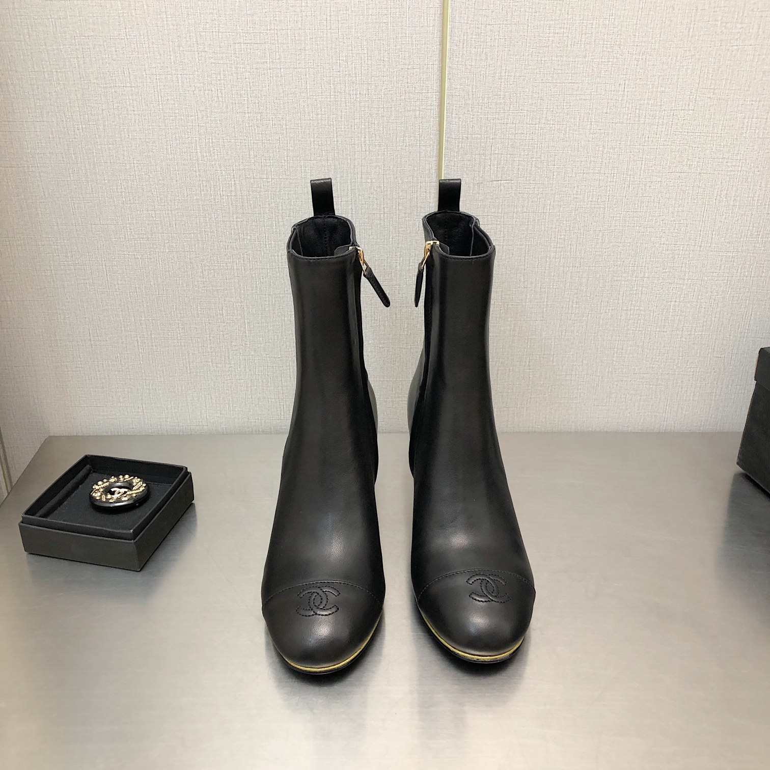 C design  6.5cm heel boots