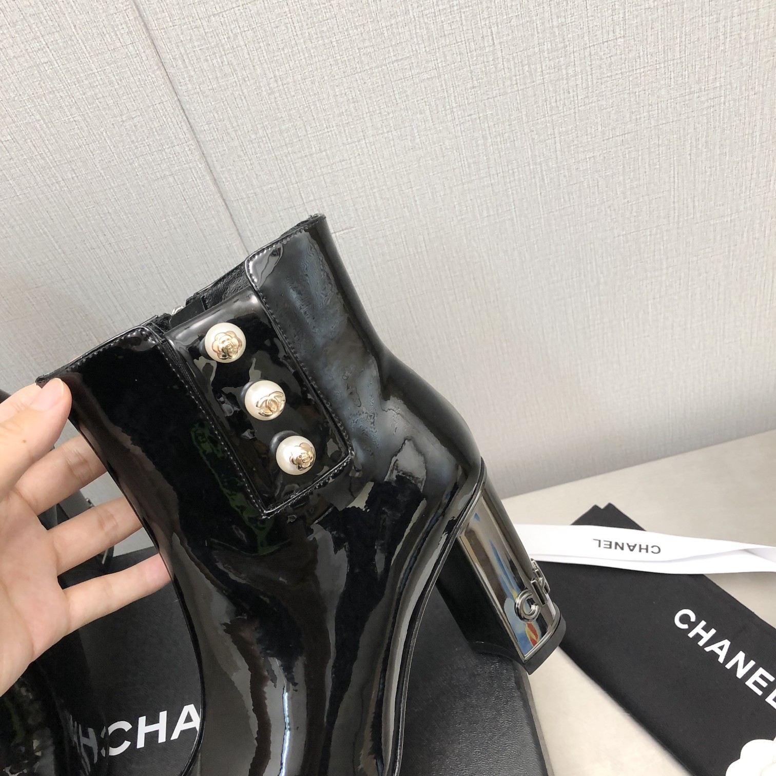 New C design  ankle boots