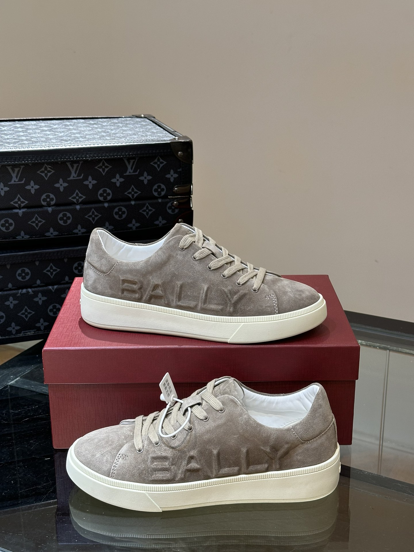 Bally men lace-up casual sneakers