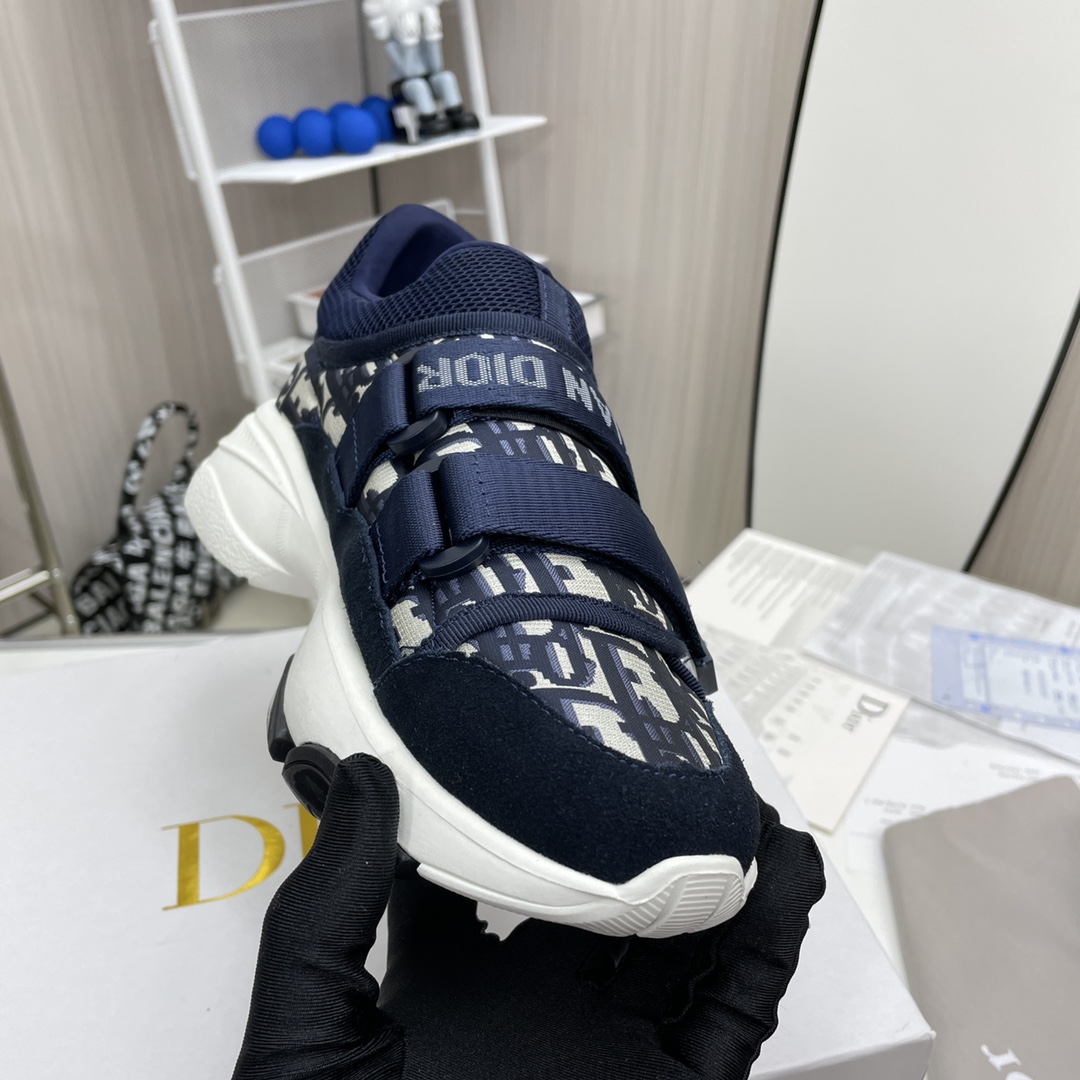 Dior D-wander velcro sneakers