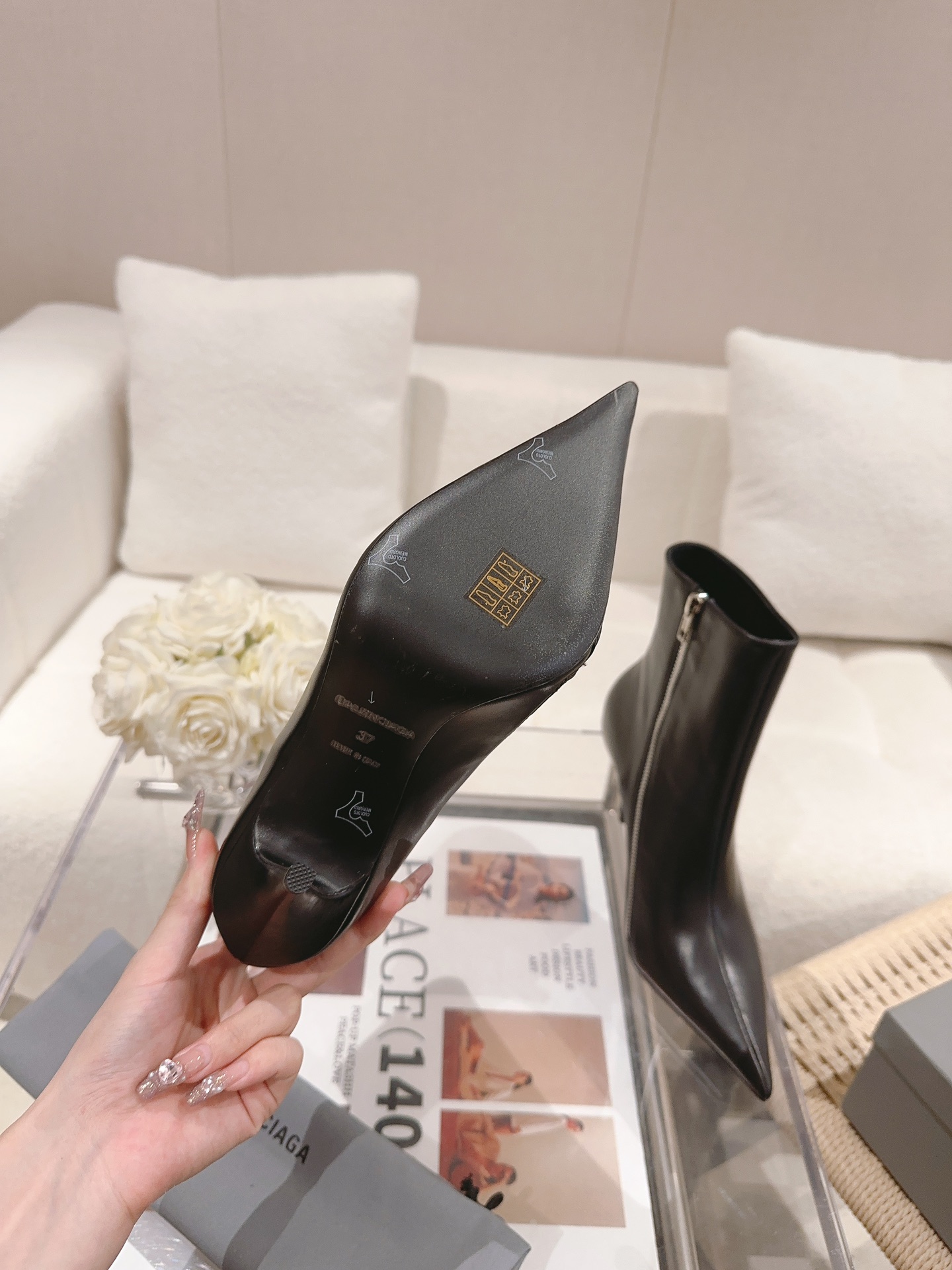 Balenciaga 2023/Pointed Toe Zip Boots