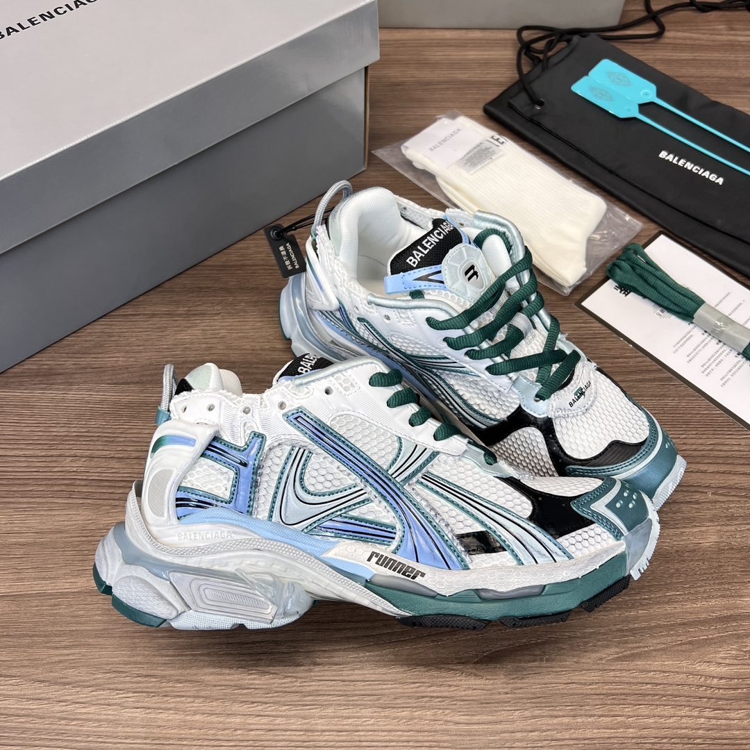 Balenciaga-Runner Sneakers