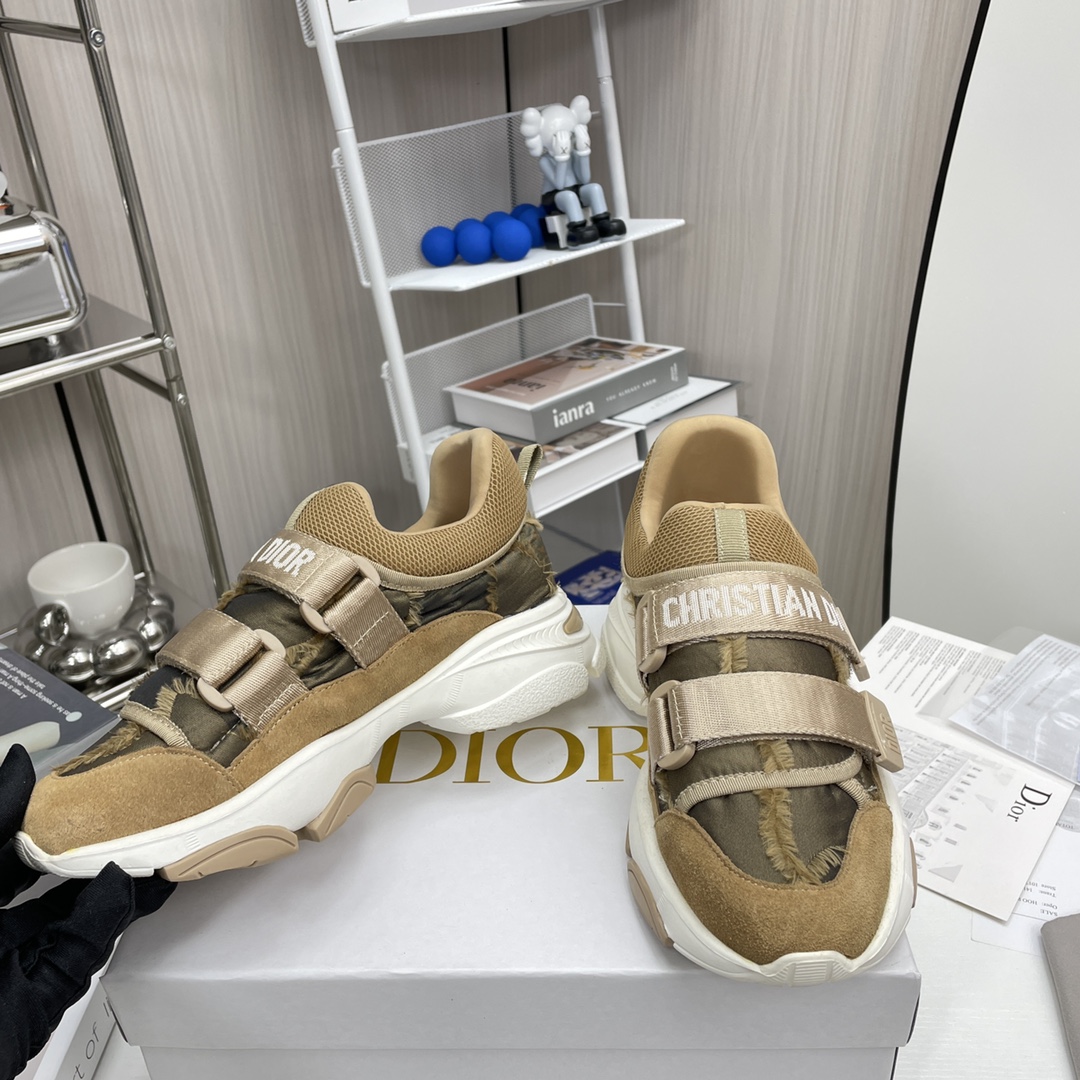 Dior D-wander velcro sneakers