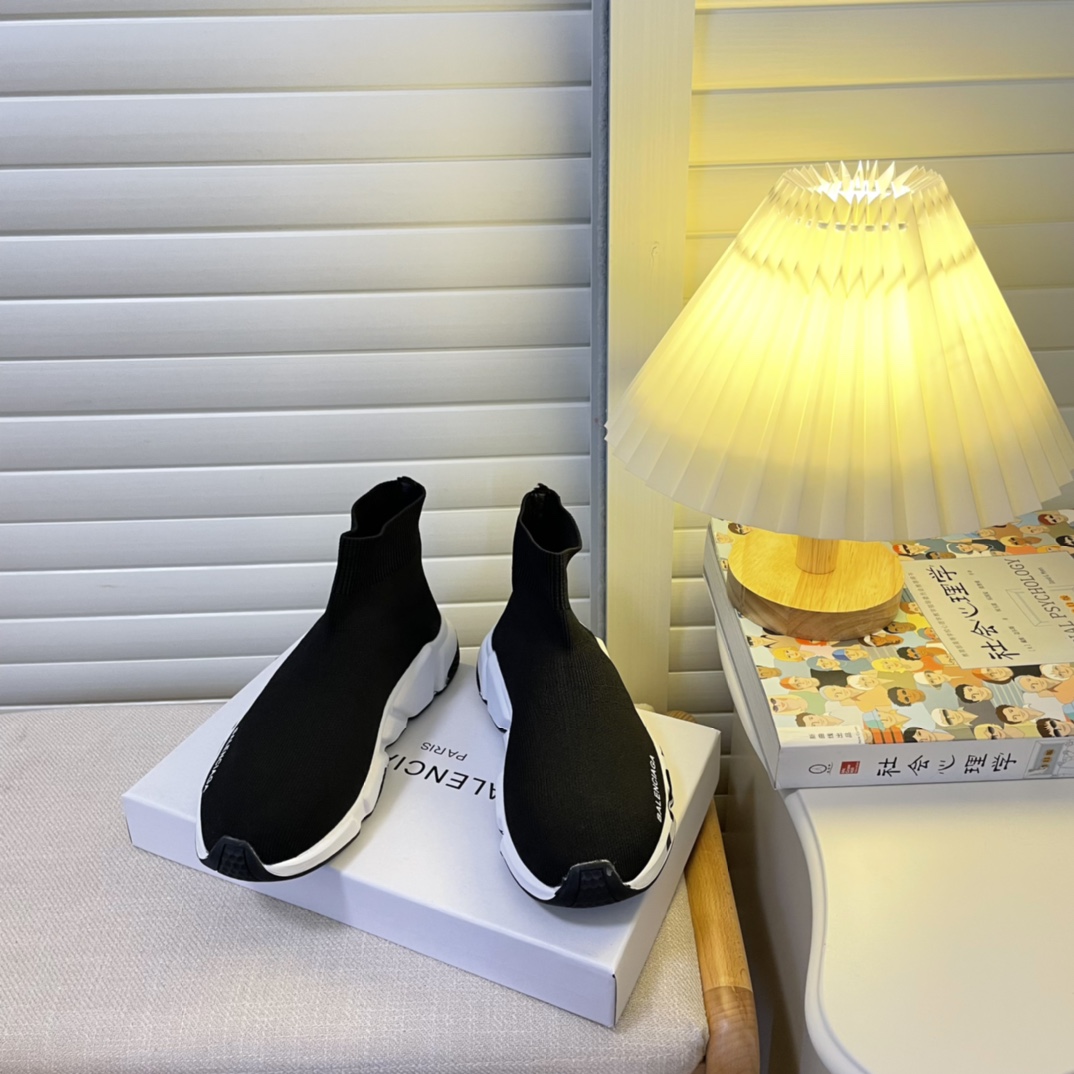 women knitted sock boots