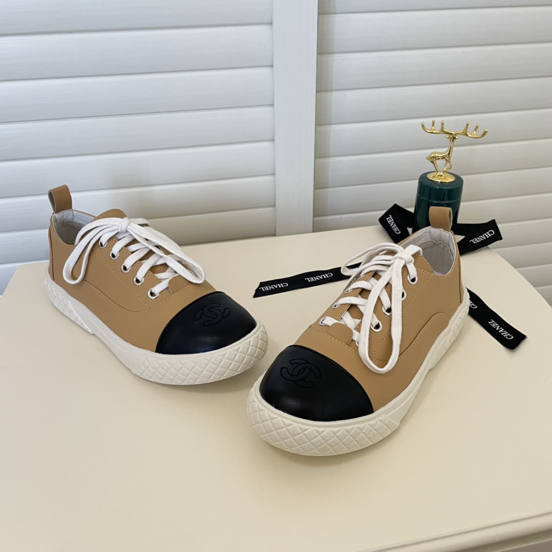 C design  Women Lace Up Flat Sneakers