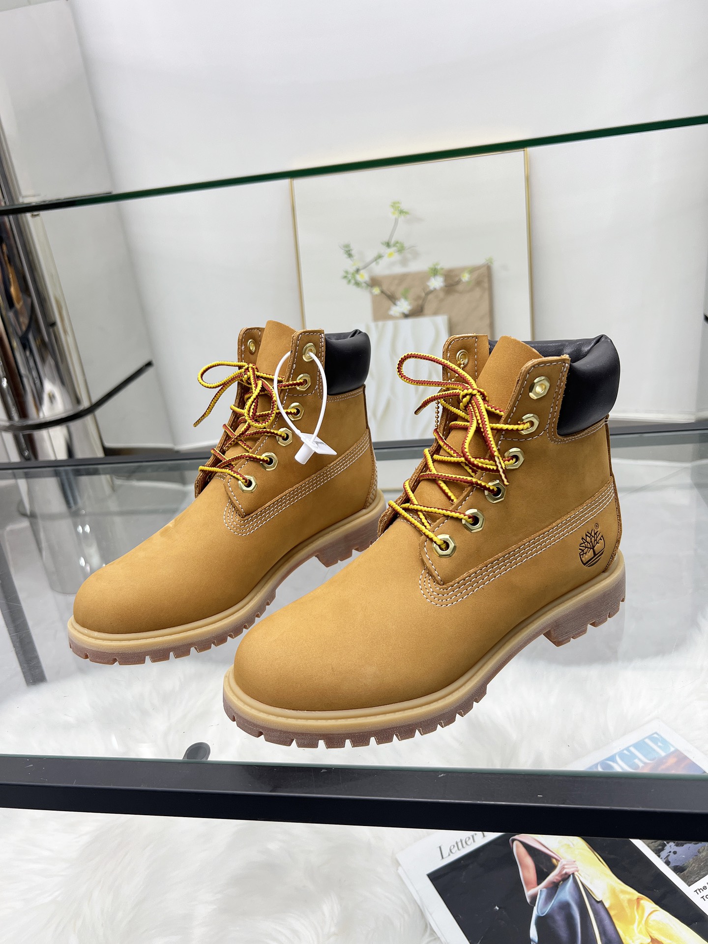 Classic Versatile Explosion Timberland Timberland Rhubarb Boots