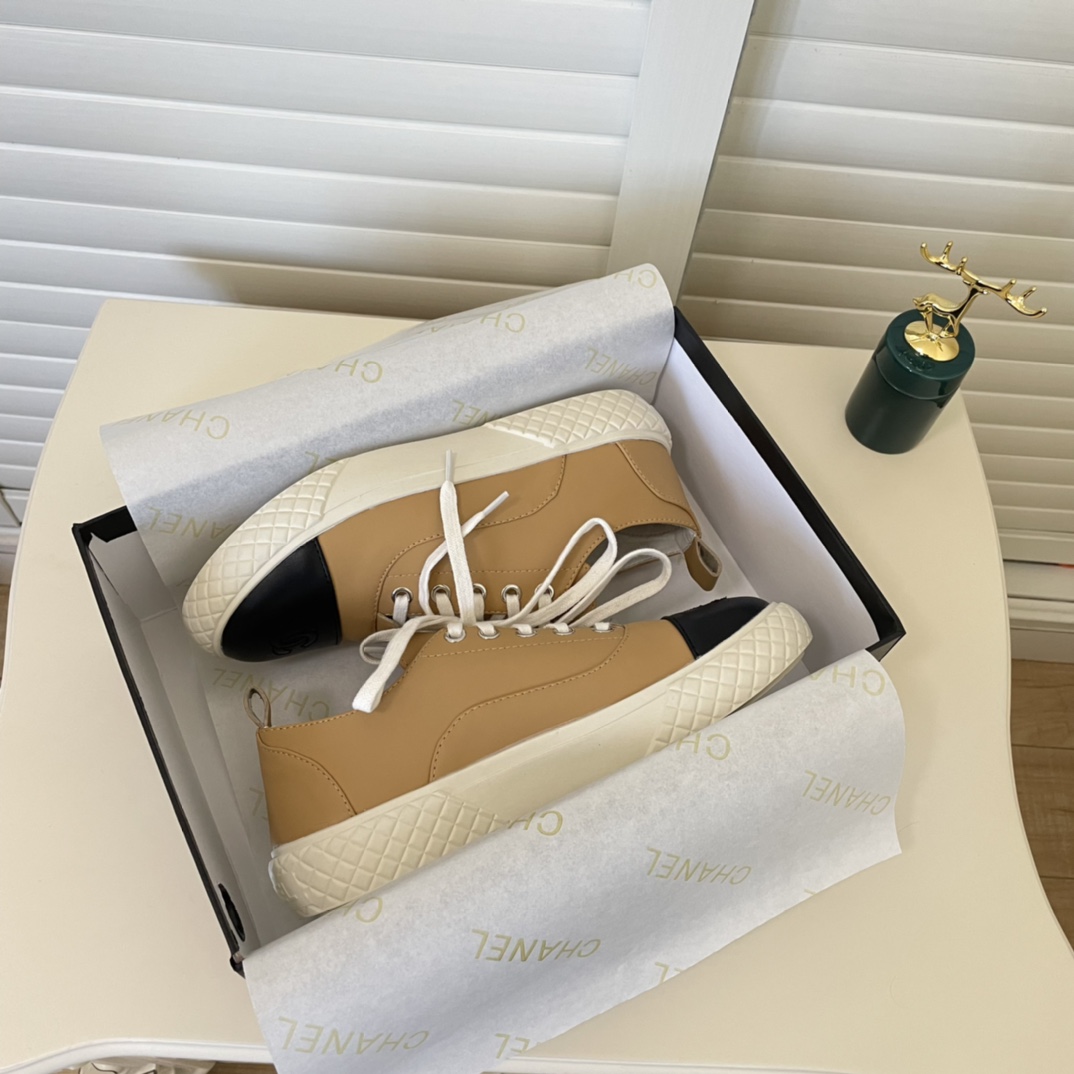 C design  Women Lace Up Flat Sneakers