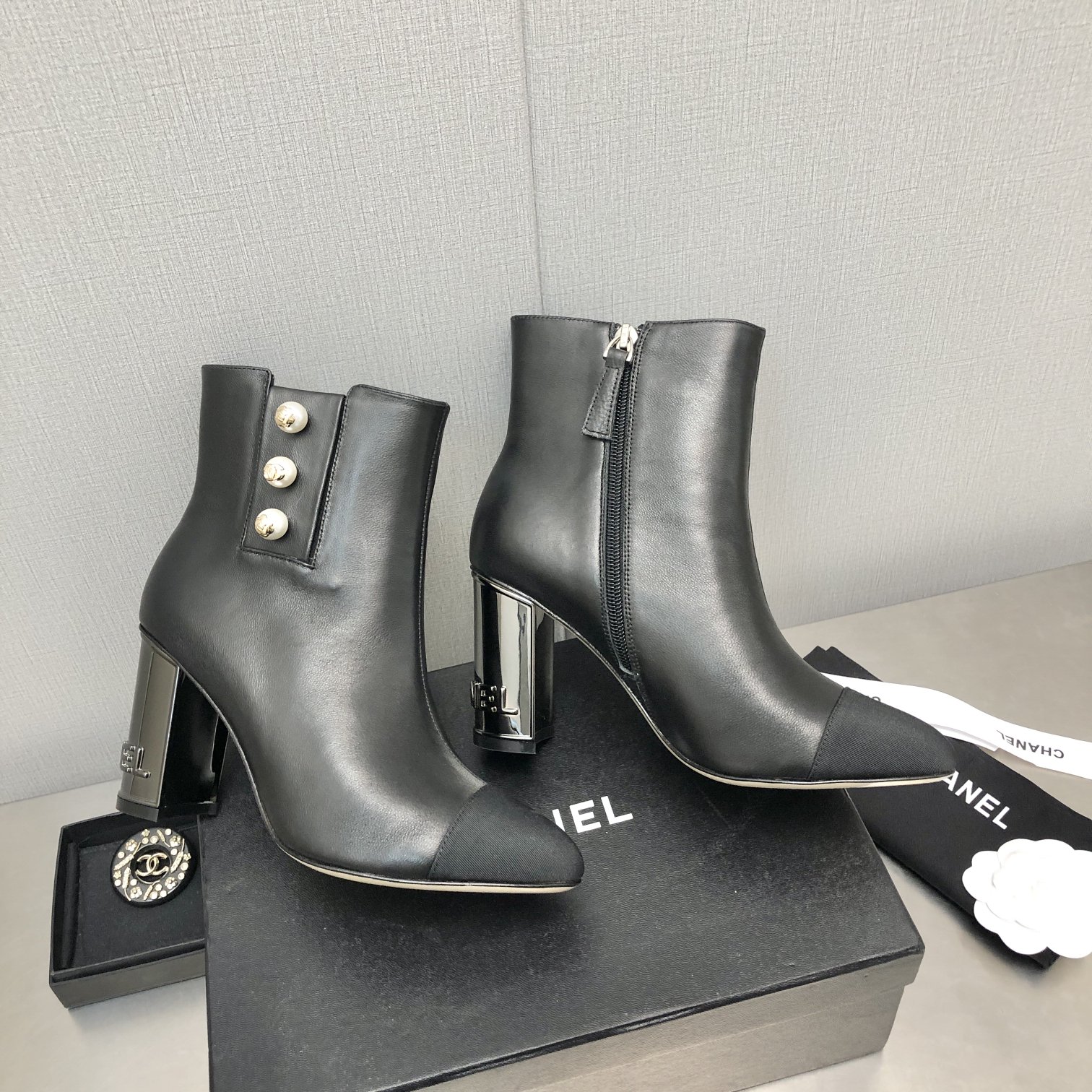 New C design  ankle boots