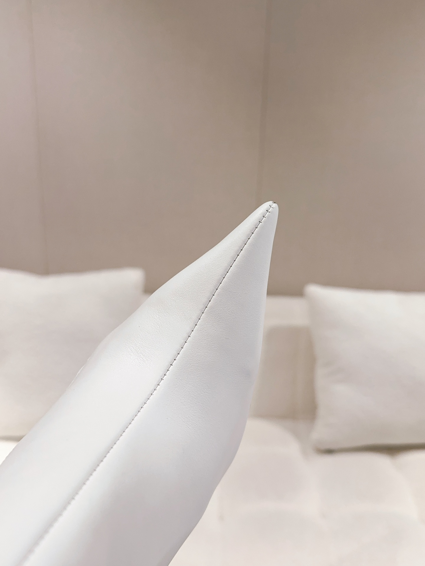 Balenciaga 2023/Pointed Toe Zip Boots