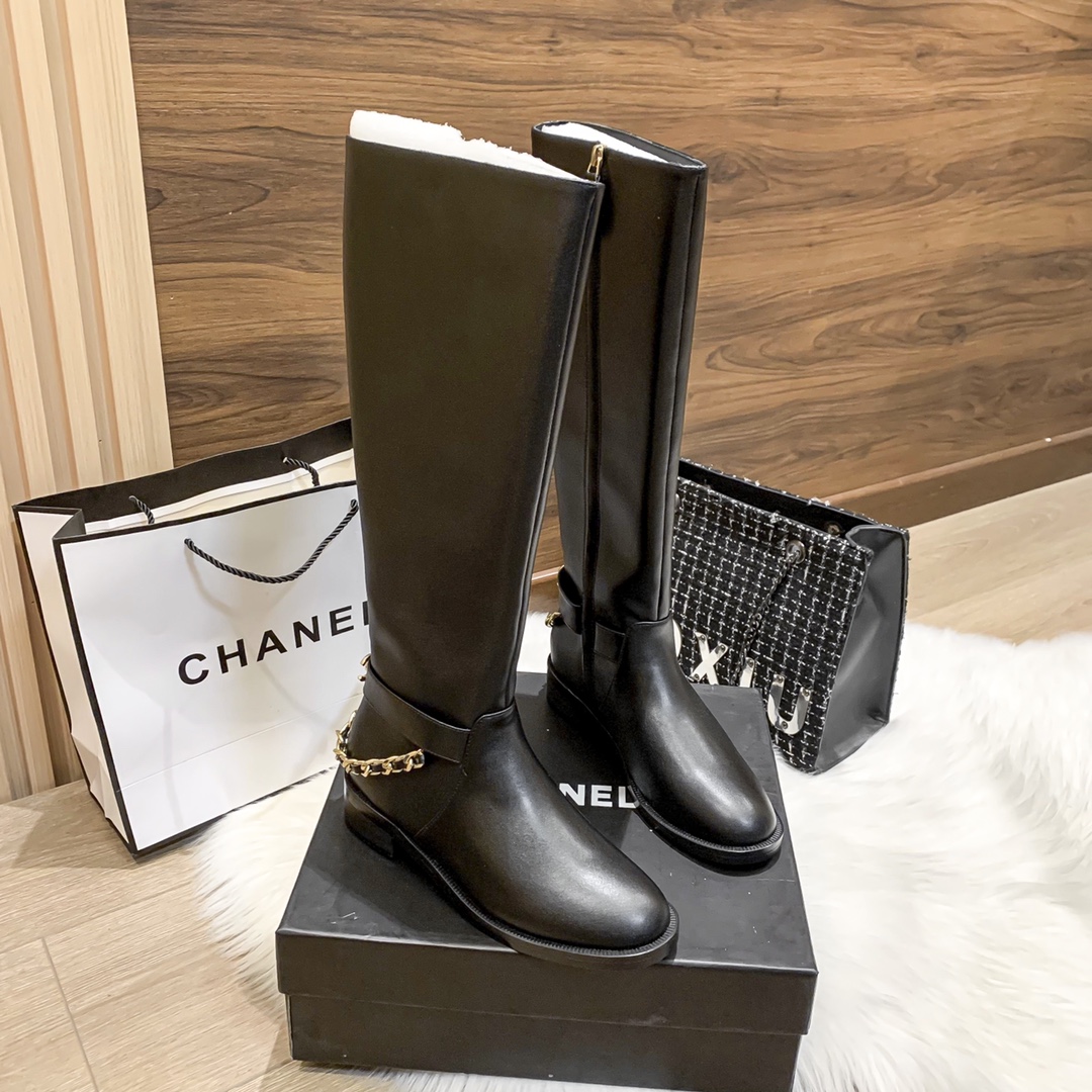 C design  new chain boots