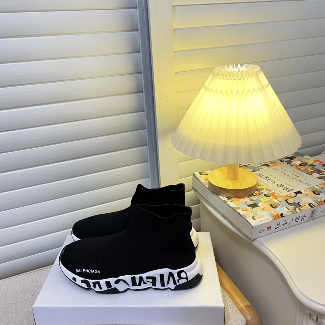 women knitted sock boots