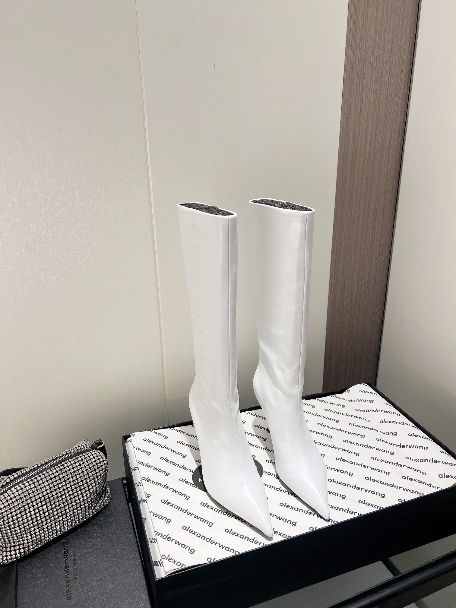 Alexandra. Wang 2023S Autumn/Winter New York Fashion Week Letter Heeled Boots