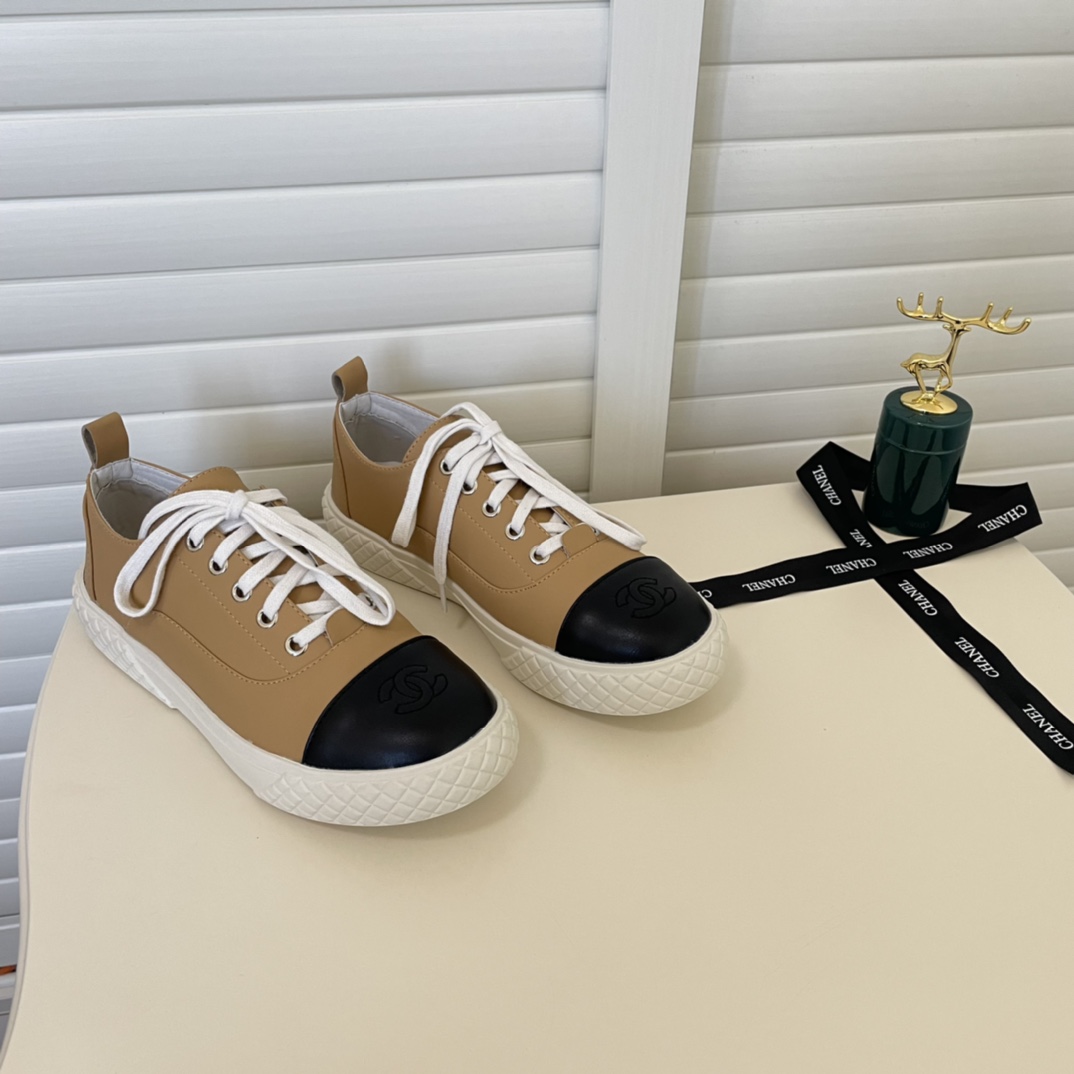 C design  Women Lace Up Flat Sneakers