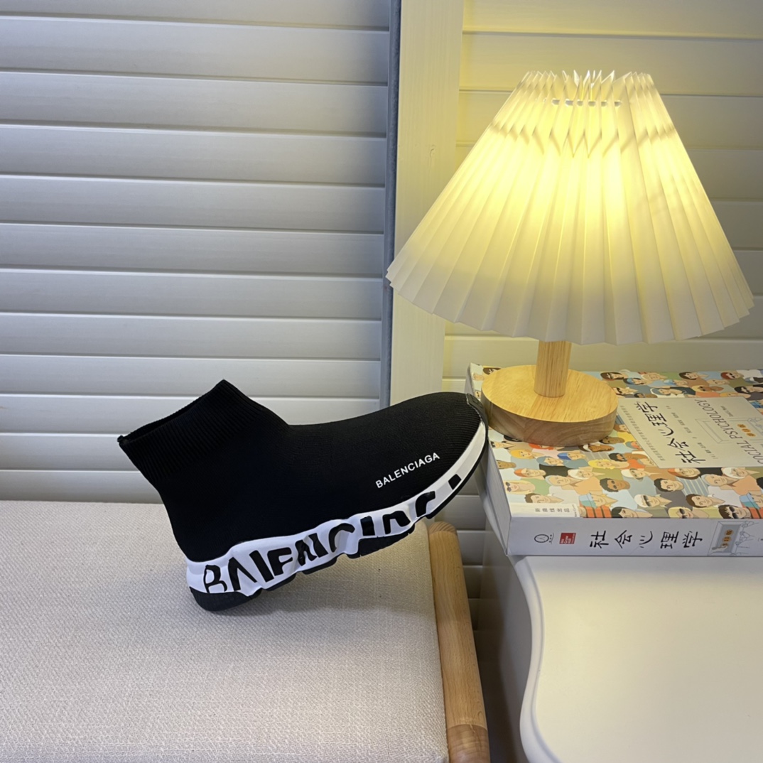 women knitted sock boots