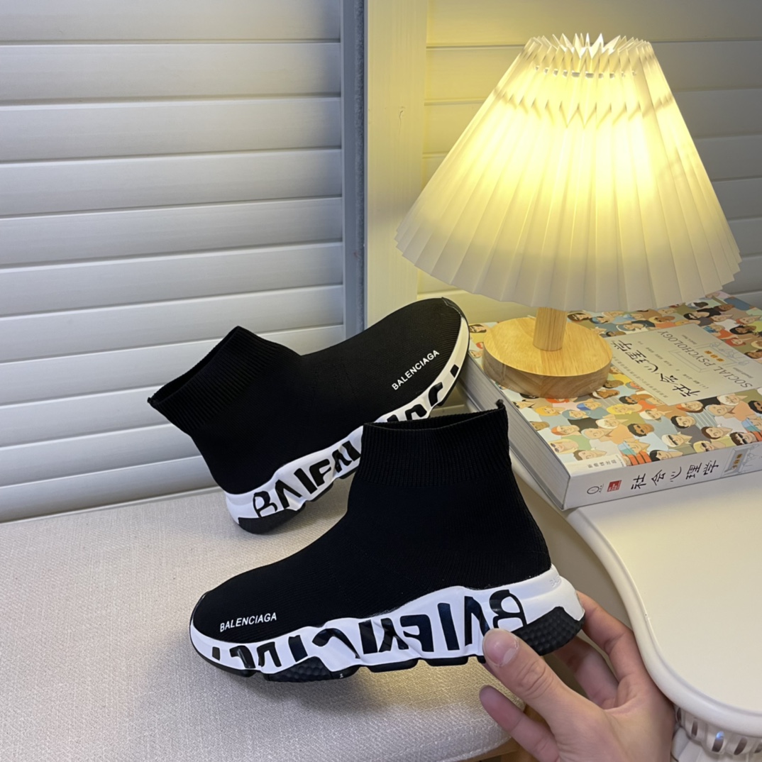 women knitted sock boots