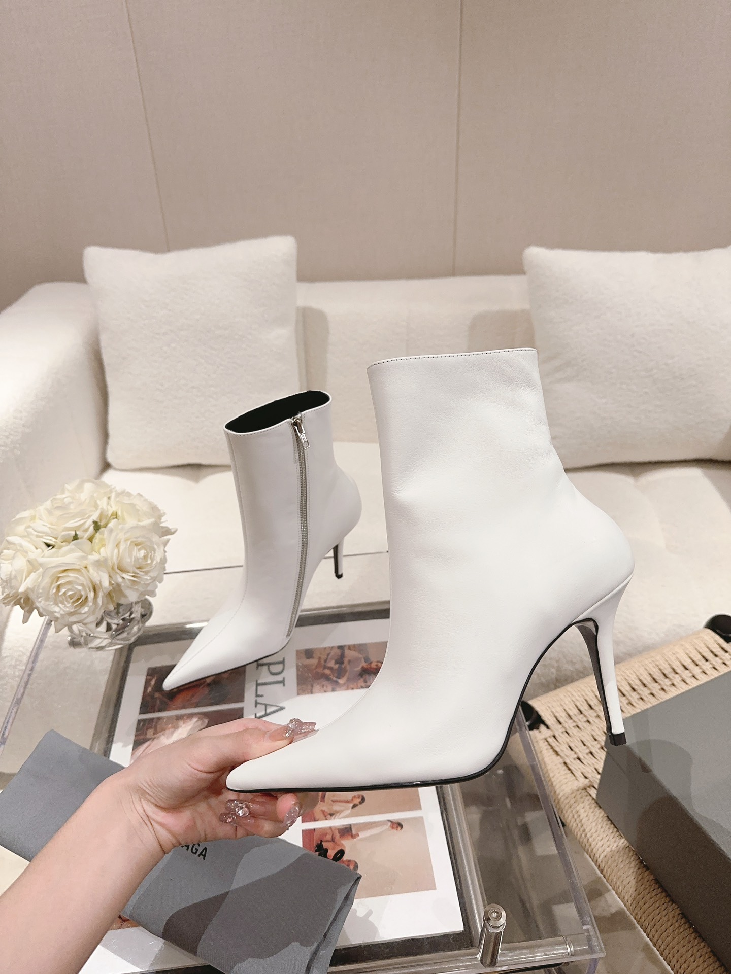 Balenciaga 2023/Pointed Toe Zip Boots