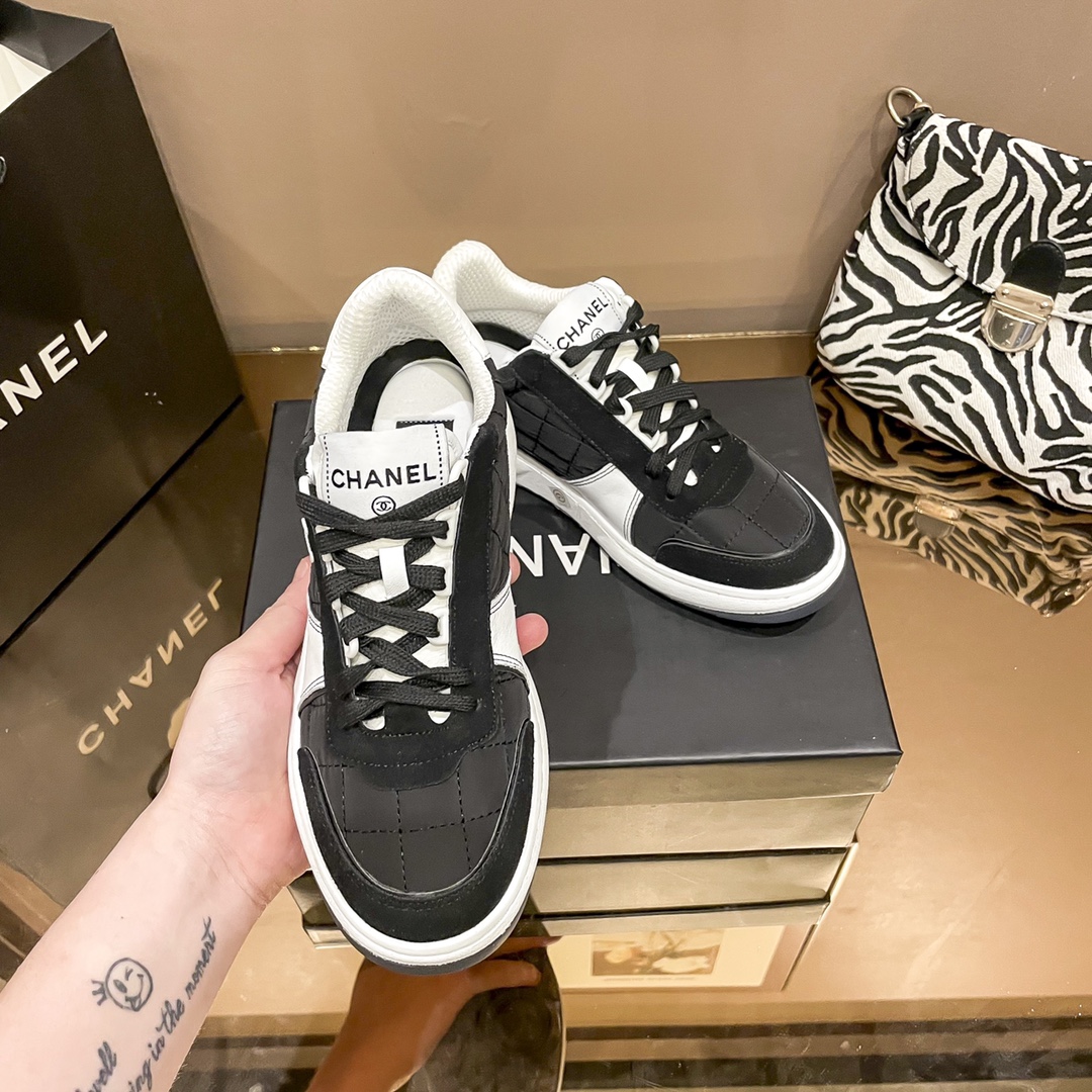 C design  new sneakers