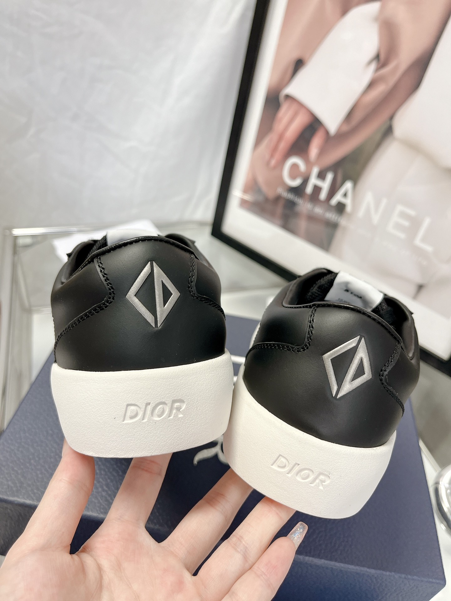Dior Dior 2023 Latest B101 Collection Couple Casual Sneakers