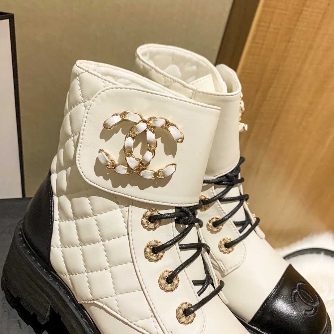 C design  new chain double C buckle short boots
