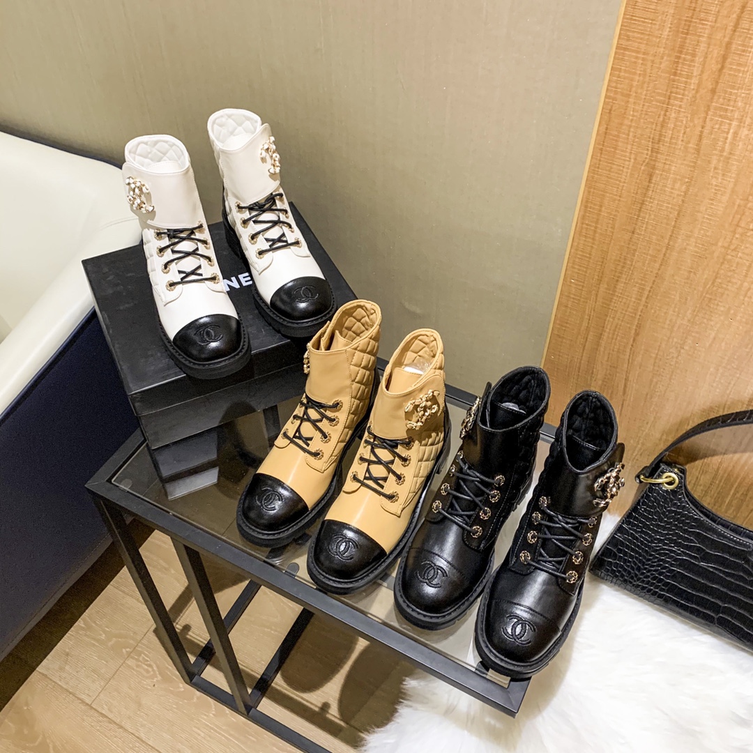 C design  new chain double C buckle short boots