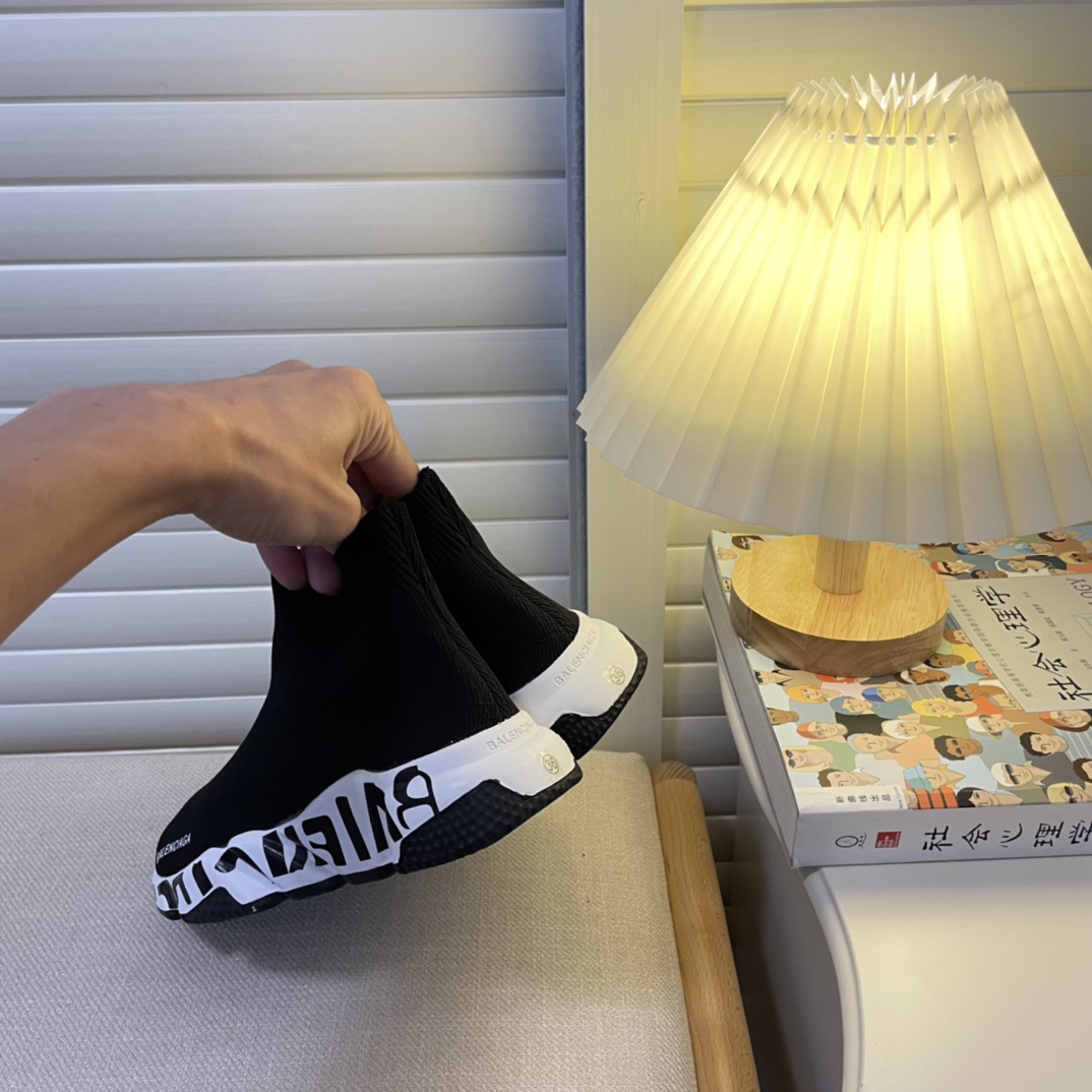 women knitted sock boots