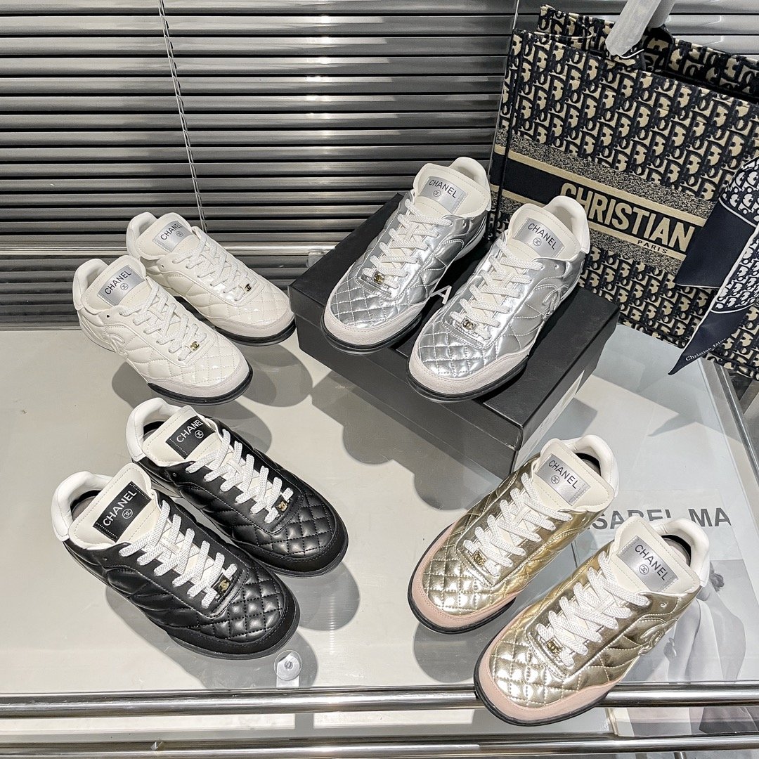 C design  new thick-soled non-slip sneakers