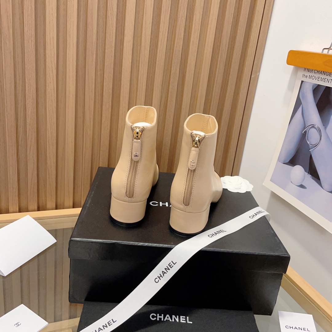 C design  back zipper short boots