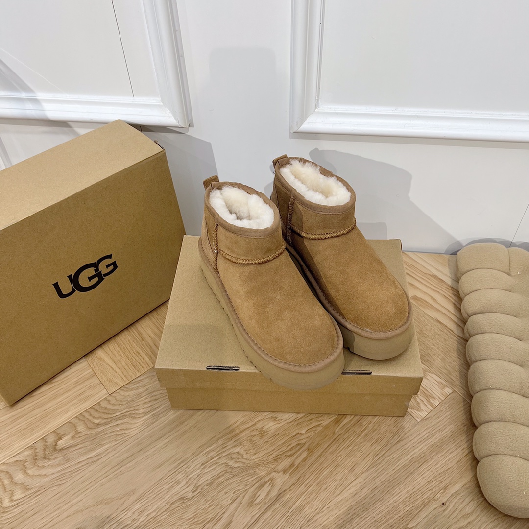 ugg Snow boots
