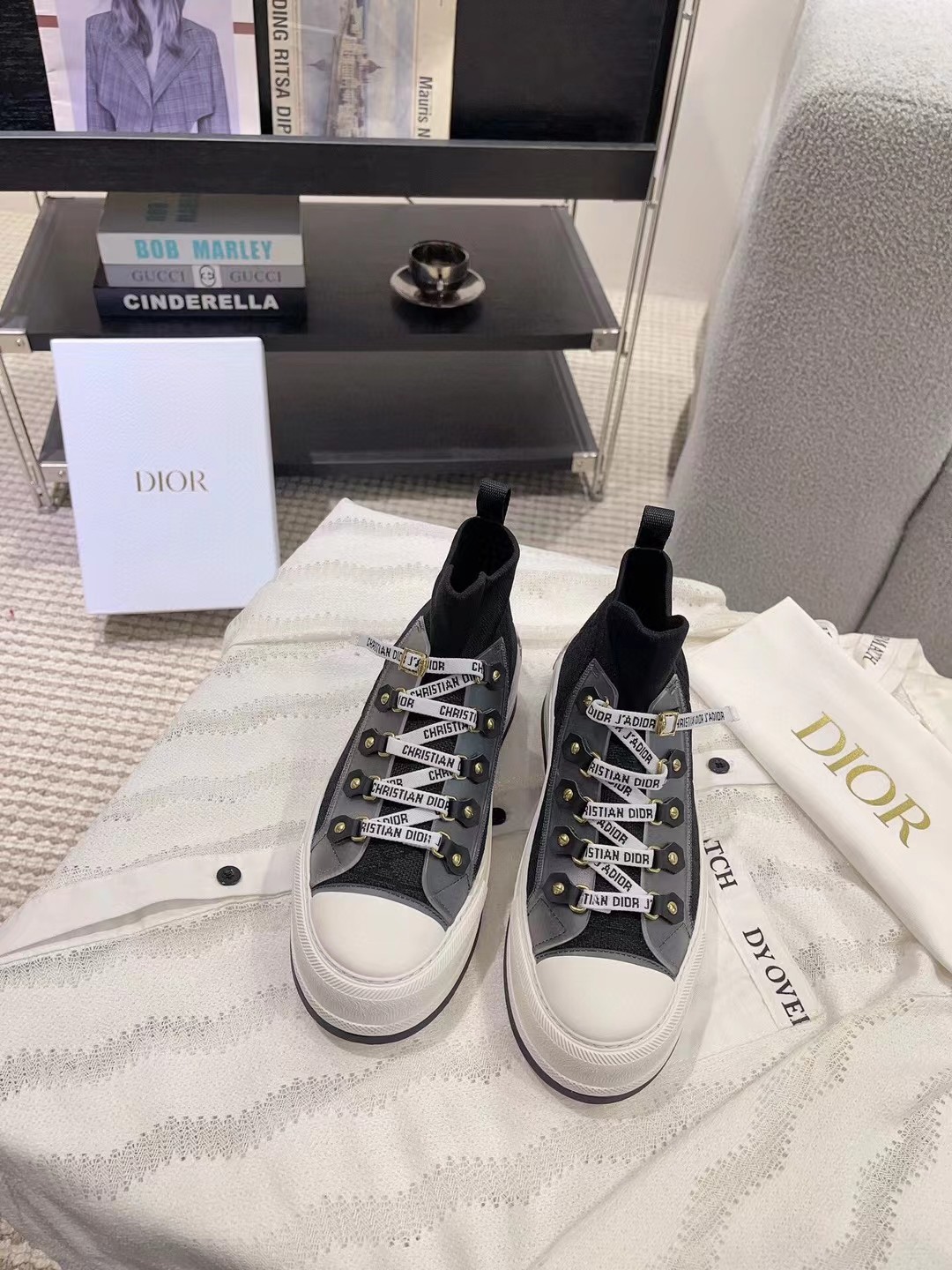 dior cd classic fly knit sneakers