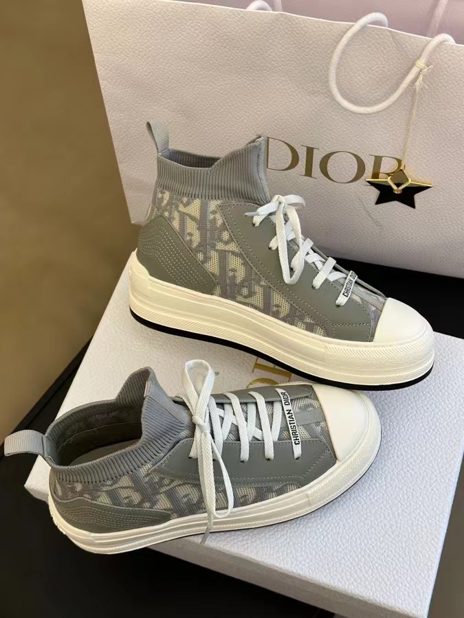 dior cd classic fly knit sneakers