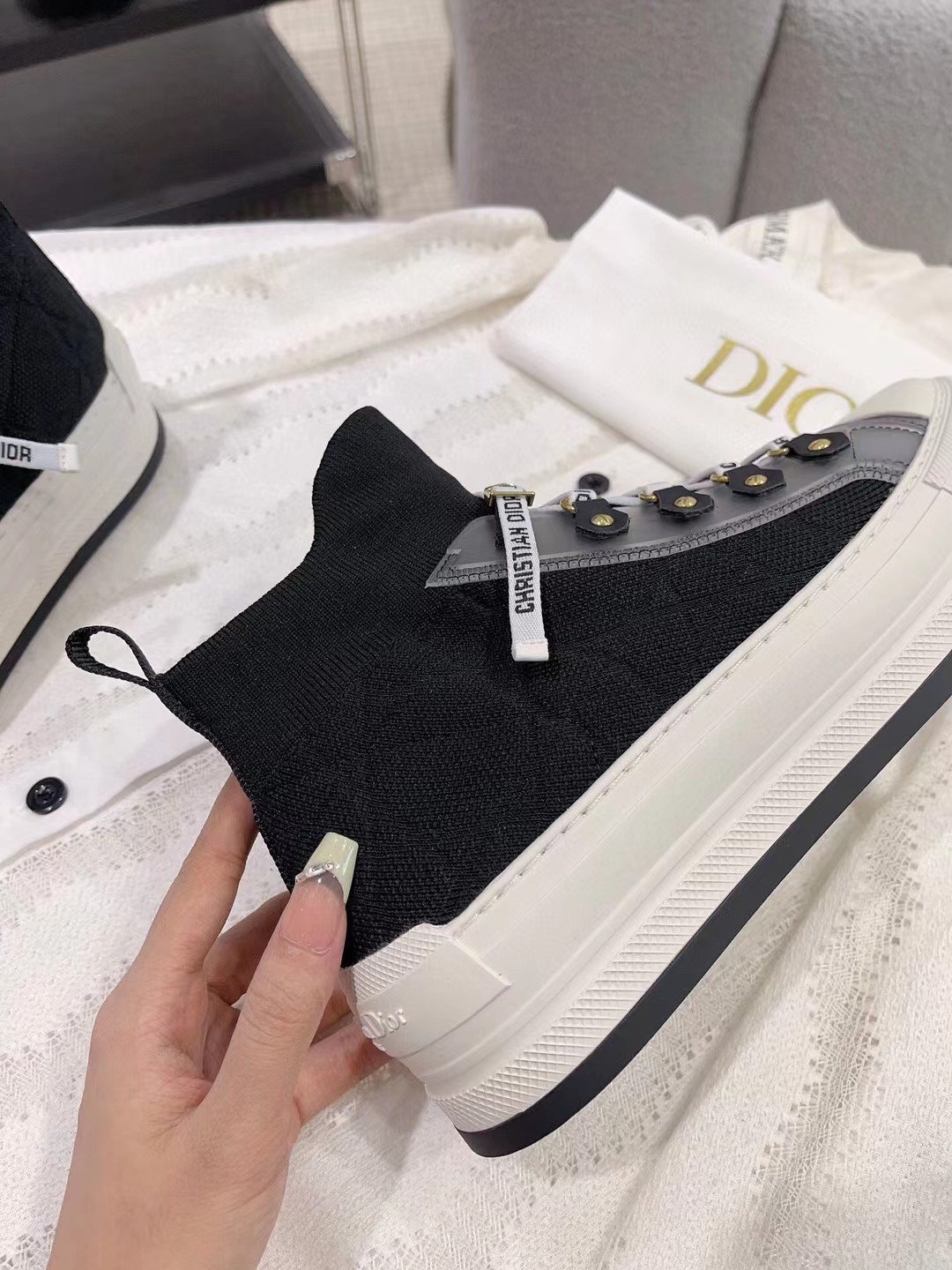 dior cd classic fly knit sneakers
