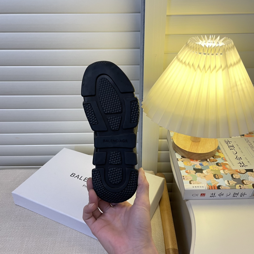 women knitted sock boots