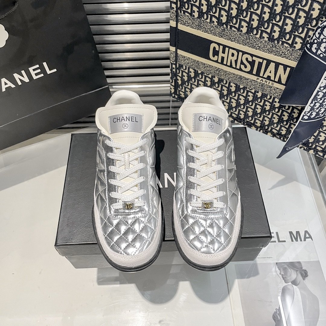 C design  new thick-soled non-slip sneakers