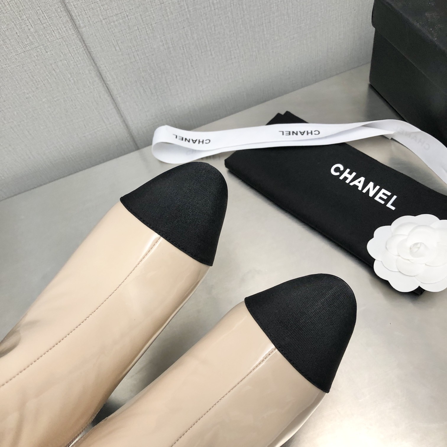 New C design  ankle boots