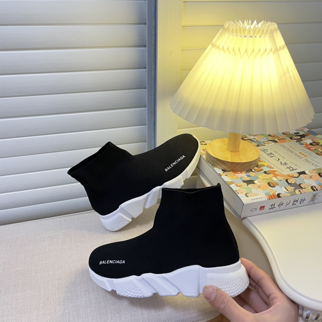 women knitted sock boots