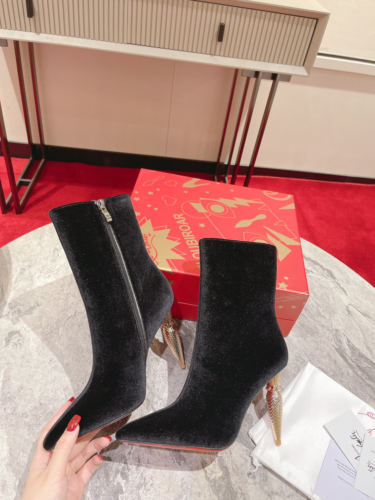 CL Queen's Sceptre Boots